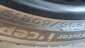 Predám 1ks ako nová zimná 235/40r19-96V Hankook - 3