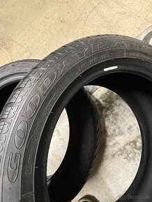 Goodyear 245/45 R17 4x=250€ - 3