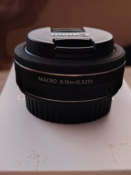 Canon EFS 24 mm f2.8 - 3