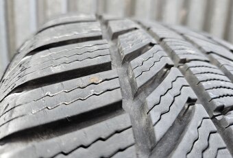 Zimné pneumatiky Continental - 235/60 r18 107H - 3