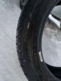 Uniroyal WinterExpert


225/45R17 - 3