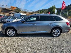 Škoda Superb Combi 2.0 TDI SCR Joy DSG Rezervované - 3