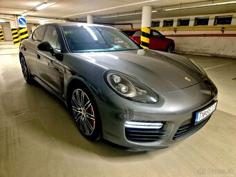 Porsche Panamera GTS V8 - 3