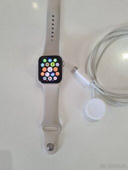 Apple Watch SE (2.gen) 41 mm - 3