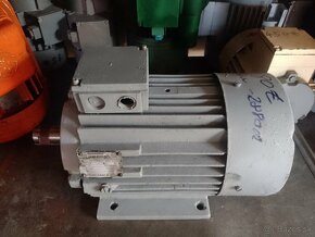 Predám 3kw elektromotor. - 3