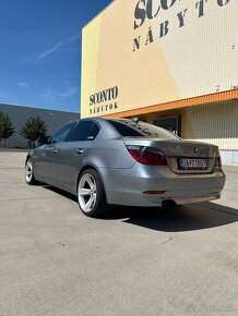 BMW E60 2004 - 3