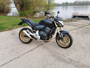 Honda hornet 600 - 3