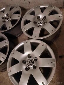 4ks alu disky orig. Vw 5x112 r16 - 3