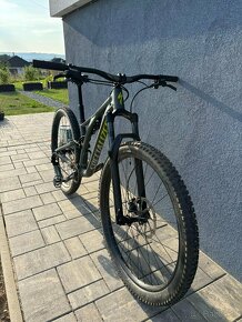 SPECIALIZED STUMPJUMPER - 3