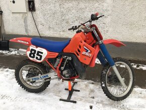 Honda cr 250 - 3