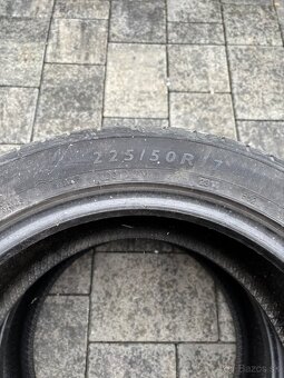 Predám 2ks letné pneu 225/50R17 Dunlop - 3