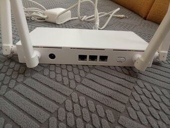 Huawei 53039063 Wi-Fi router AX2 WS7001-20 - 3