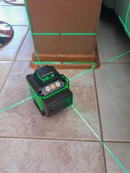 Nivelačný laser tzv. 4D tj 16 líniový so zelený lúčom - 3