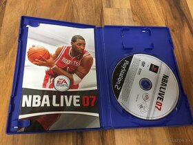 Predám hru NBA LIVE 07 (Playstation 2) - 3