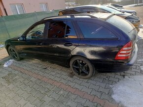 Mercedes Benz  C220 CDI - 3