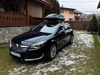 Opel Insignia sport tourer - 3