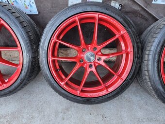 O.z. racing leggera 5x114,3 225/40R18 - 3