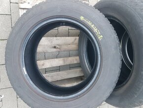 Zimne 215/65R17 Semperit - 3