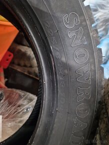 Pneu 225/60 r18 - 3