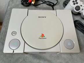 Playstation 1 FAT + ovládač - 3