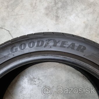 Letné pneumatiky 235/45 R19 GOODYEAR DOT3720 - 3