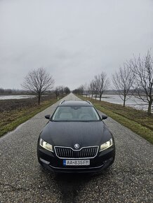 ŠKODA SUPERB COMBI 2.0TDI /PANORAMA /DCC - 3