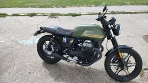 Moto Guzzi V7 III Stone - 3