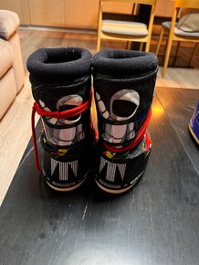 Moonboots - 3