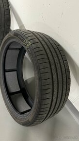 Pirelli P-Zero Letné R21 255/35 285/30 - 3