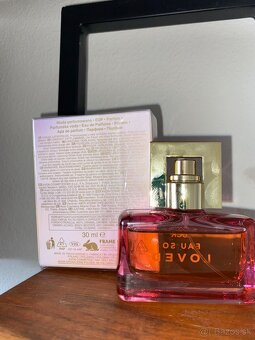 Avon - Parfumovana voda pre zeny - Luck Eau So Loved 30 ml - 3