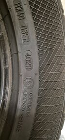 Zimné pneu Continental 225/50 R17. Dezén 8.5 mm. DOT 4020 - 3