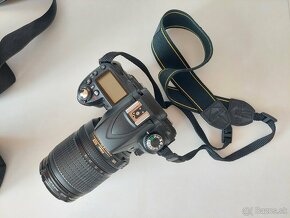 Predám digitál fotoaparát Nikon D90 s objektívom VR 18-105mm - 3
