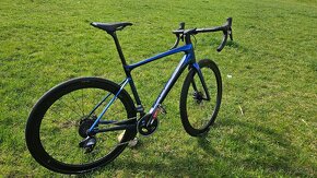 Giant Defy - 3