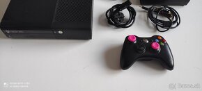 Xbox 360 slim 250gb+hry - 3