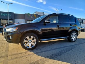 MITSUBISHI OUTLANDER XL 7 miest. - 3