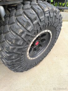 Maxxis 37x12.5 r15 - 3