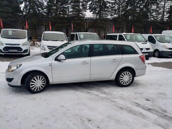 Opel Astra Caravan 1.9 74KW - 3