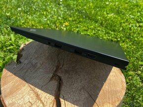Lenovo ThinkPad X1 carbon 4th - 3