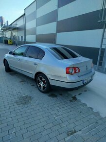 Predam volkswagen passat b6 1.9 77kw - 3