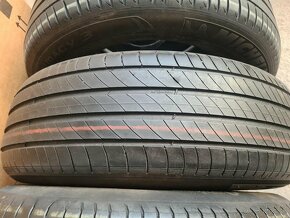 215/65 r17 letné 4 ks MICHELIN dezén 6-5,6mm - 3