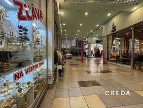 CREDA | odstúpenie prevádzky GALÉRIA TESCO 45 m2, obchodný p - 3