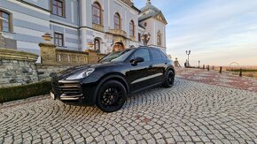 PORSCHE CAYENNE III 3.0 i V-6 - 3