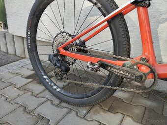 Bicykel Canyon LUX CF SL 7.0 carbon AXS - 3