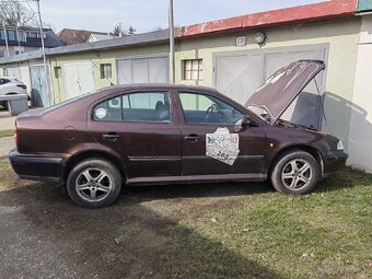 REZERVOVANÉ Octavia 1.8 20V 92kW - BEZ STK, skôr na diely - 3