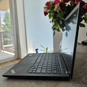 Lenovo ThinkPad T14 Gen 3 -  i5-1235U / 16GB / 1TB - 3