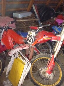 Nahradne diely cr,honda - 3