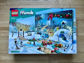 NOVÉ Adventné kalendáre: LEGO Friends, Jurský park, Víly - 3