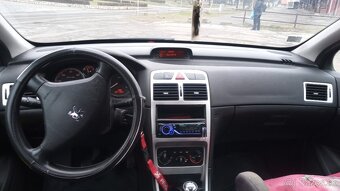 Predám Peugeot 307 sv 2.0hdi 66kw rv 2006 - 3