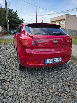 Kia Proceed 1,6 CRDI - 3