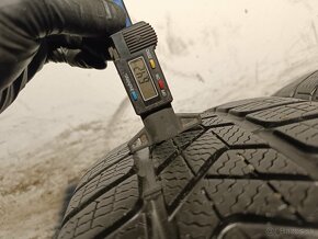 225/45 R18 Zimné pneumatiky Pirelli Sottozero 2 kusy - 3